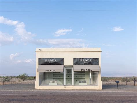 prada marfa texas wikipedia|Prada storefront in marfa Texas.